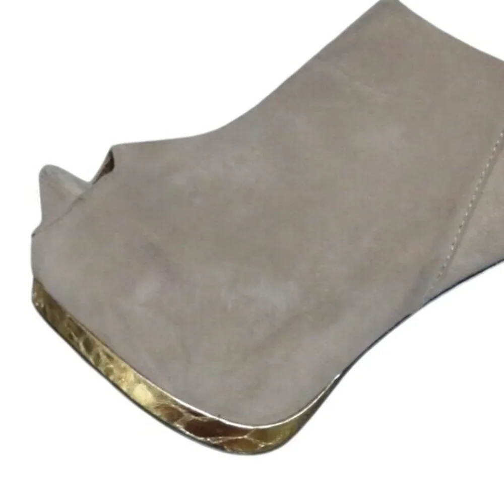 Circus by Sam Edelman Taylor platform suede bootie metallic gold trim & heel